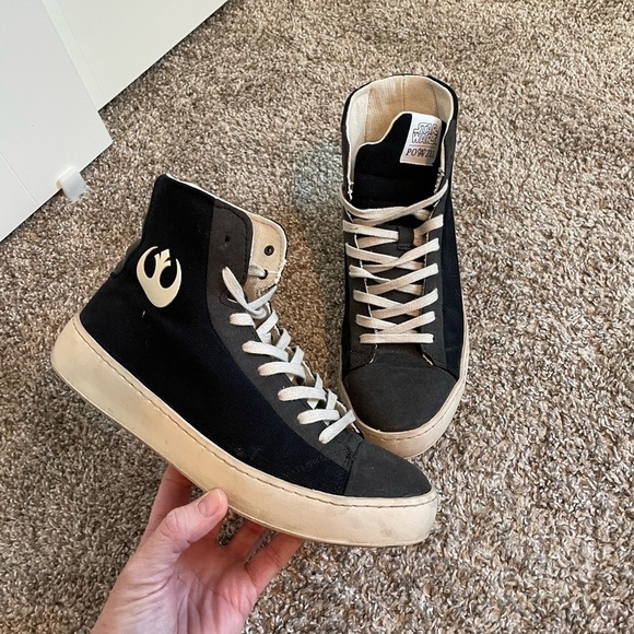 Star Wars Po-Zu Resistance Sneaker Limited Edition size 39 US size 8 - Picture 2 of 8